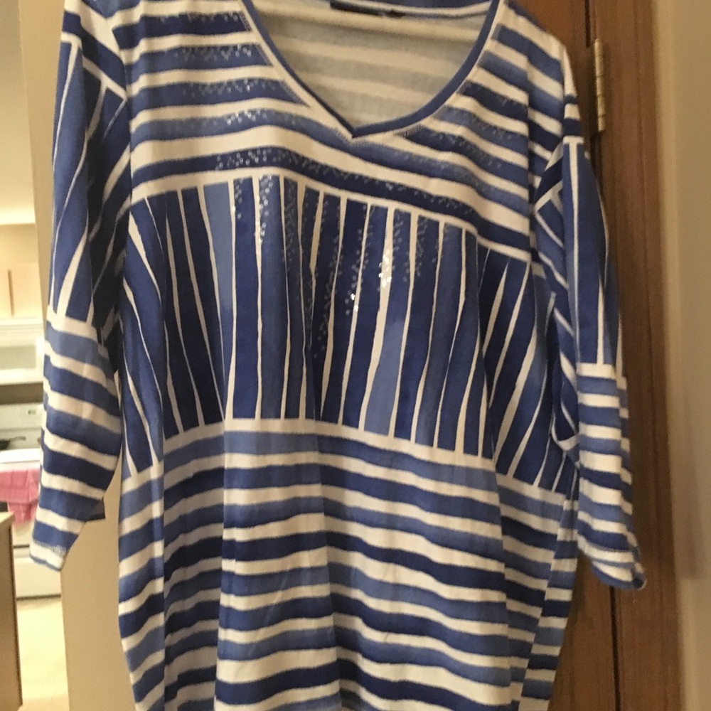Casual 3/4 length sleeve T-shirt